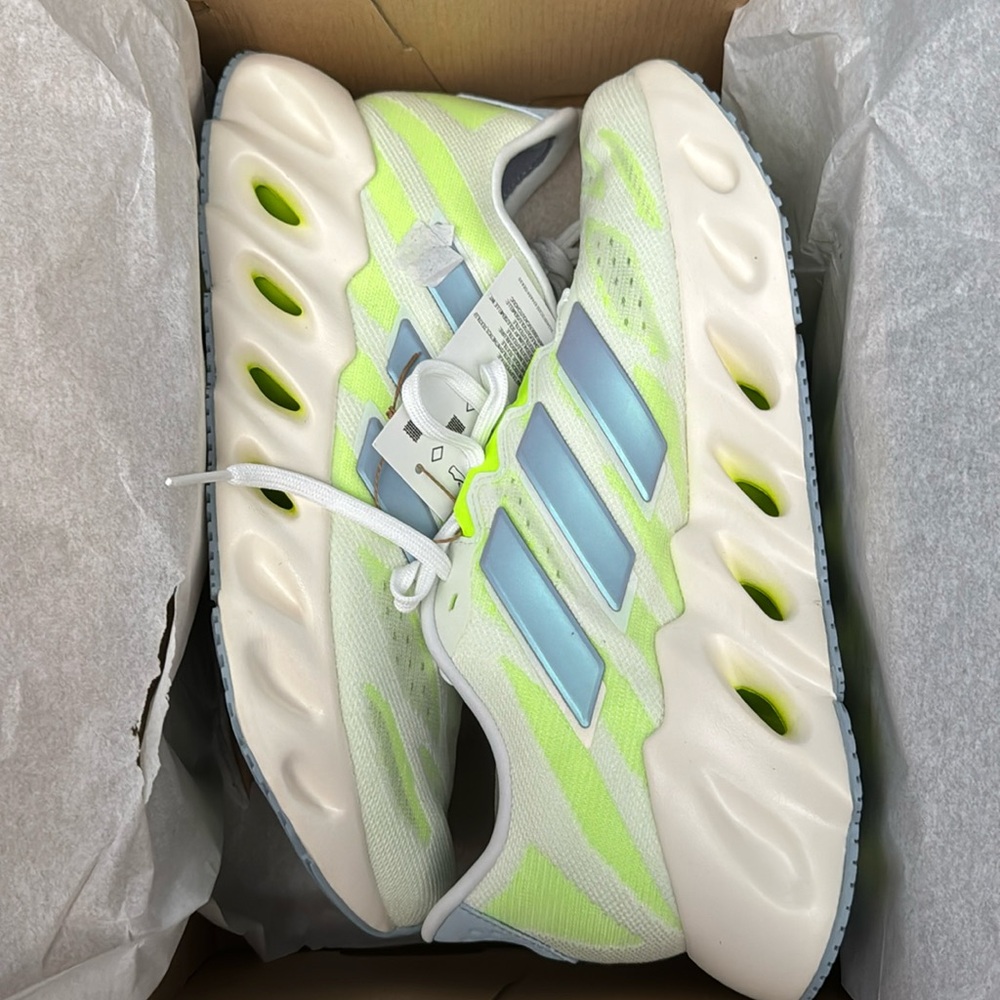 Women’s Adidas switch BNIB